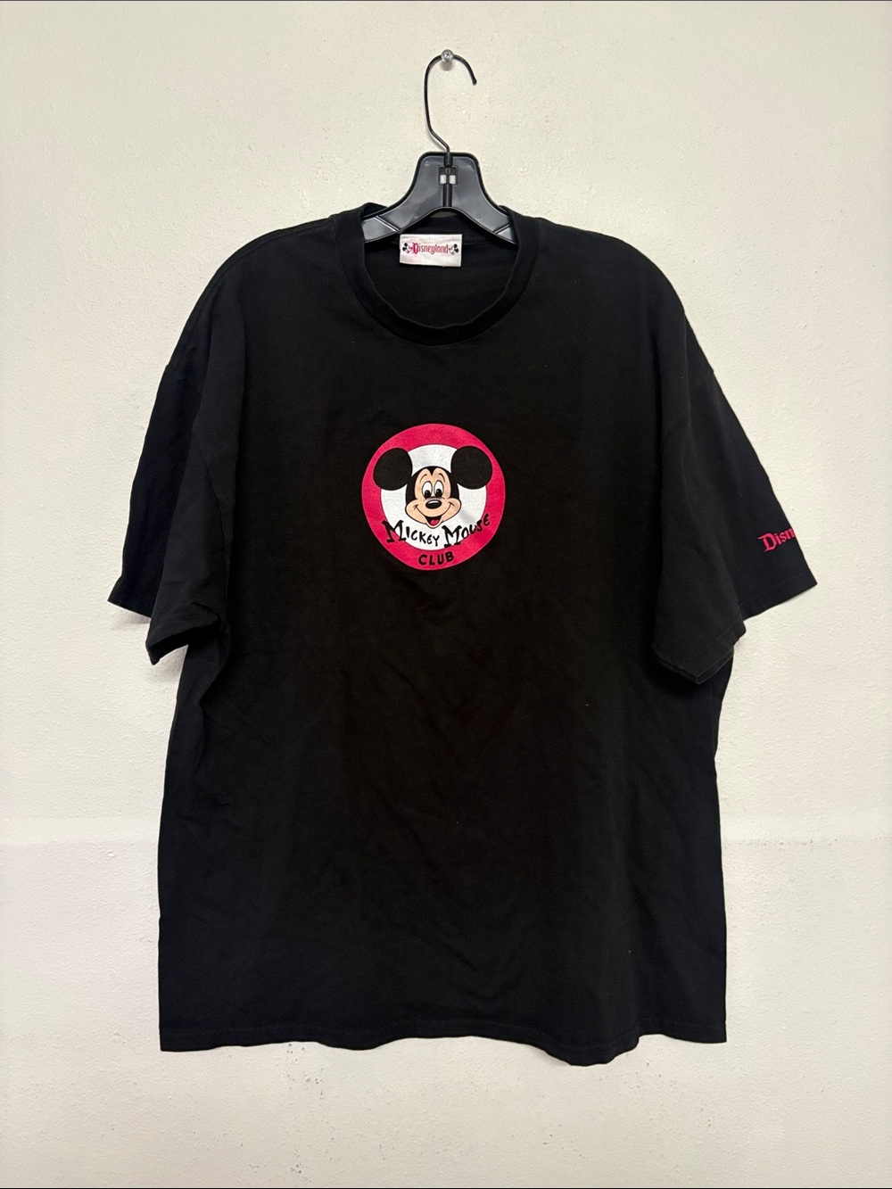 Disney Black Short Sleeve Tee with Mickey Club Graphic XL-0001